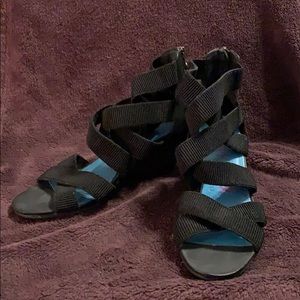Blowfish Strappy Black Wedge Sandal Size 7.5
